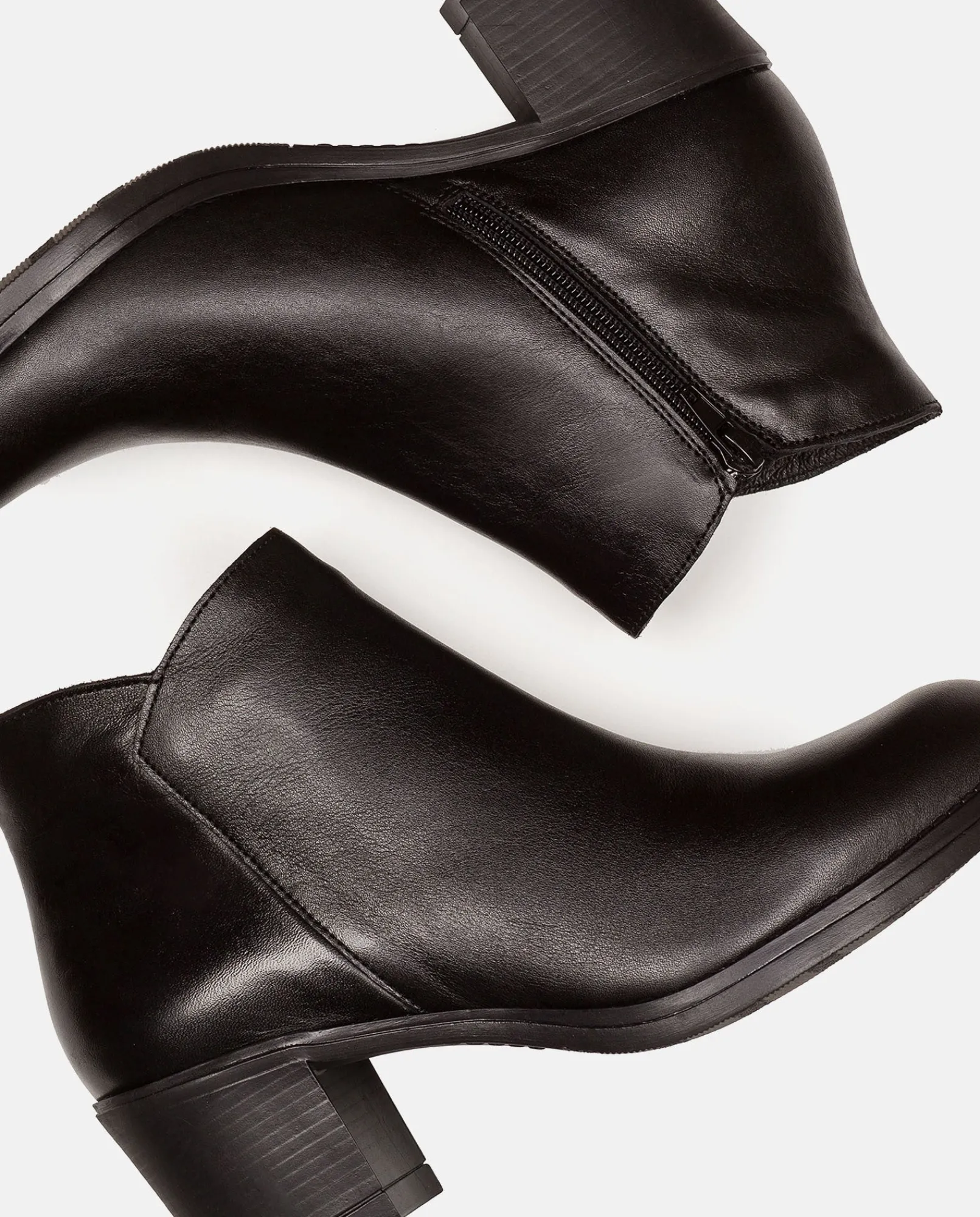 bottine__talon_lille_noir_4.webp Yokono Bottines | Bottine à Talon LILLE-006 Noir