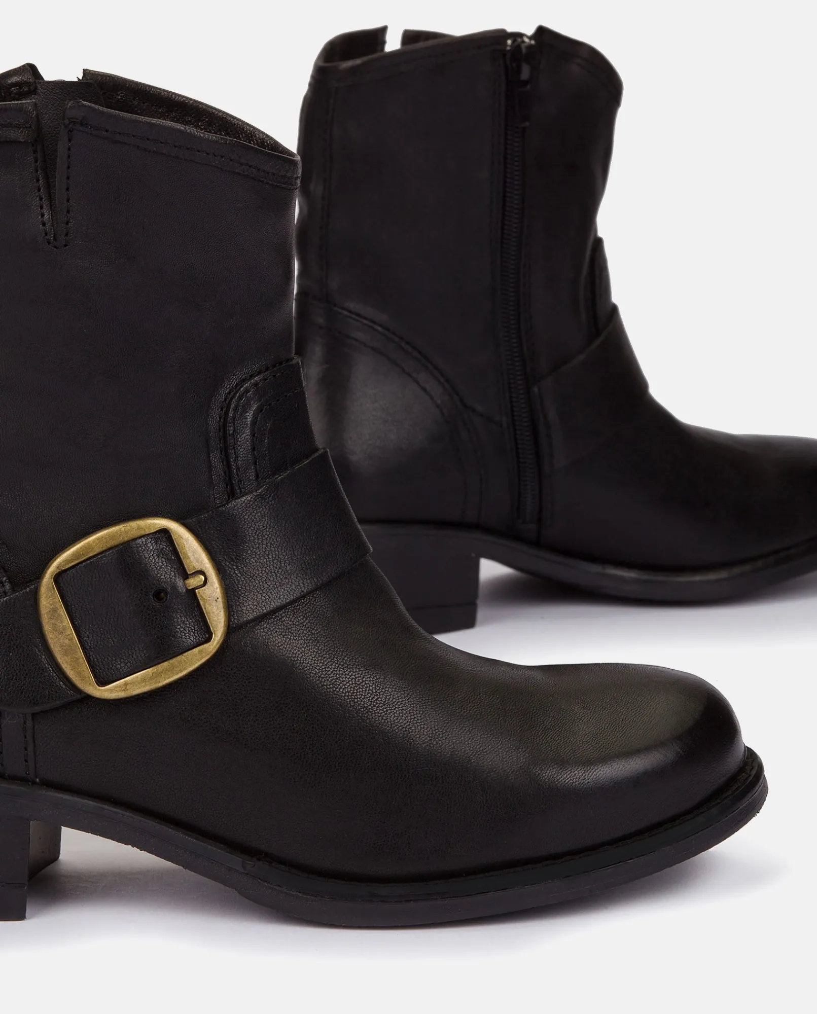 bottine_plat_mons_noir_2.webp Yokono Bottines | Bottine Plat MONS-001 Noir