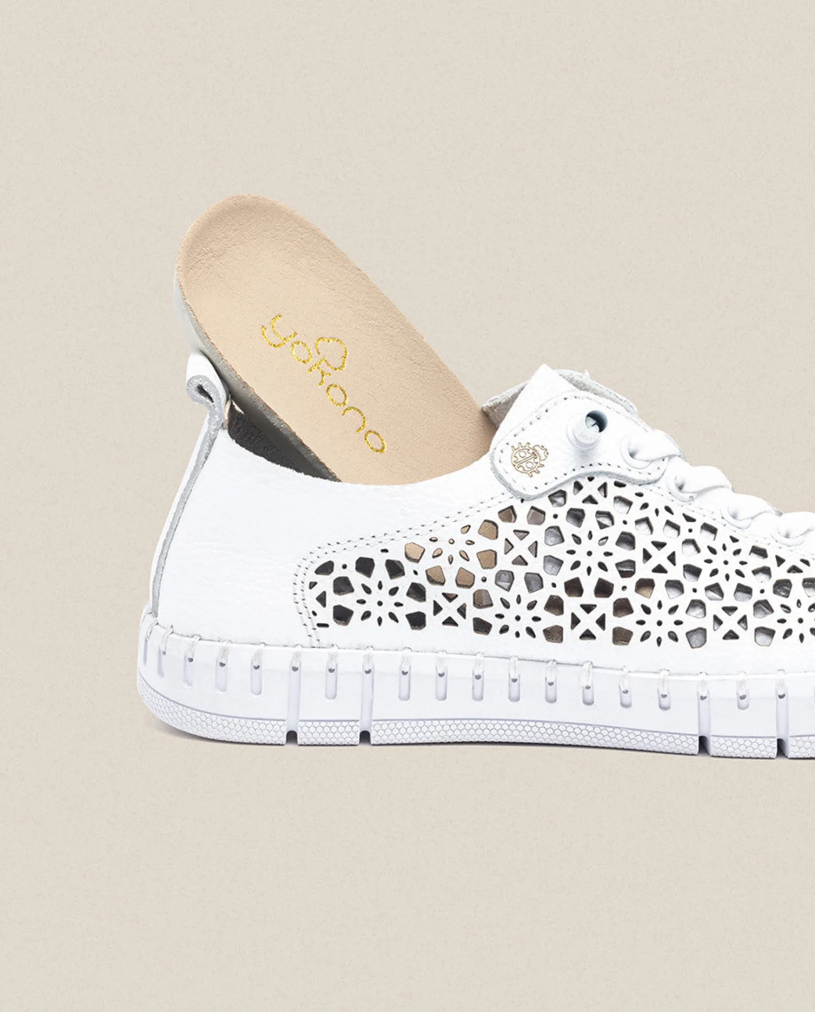 chaussure_plate_flow_blan_2.webp Yokono Sneakers | Chaussure Plate FLOW-002 Blanc