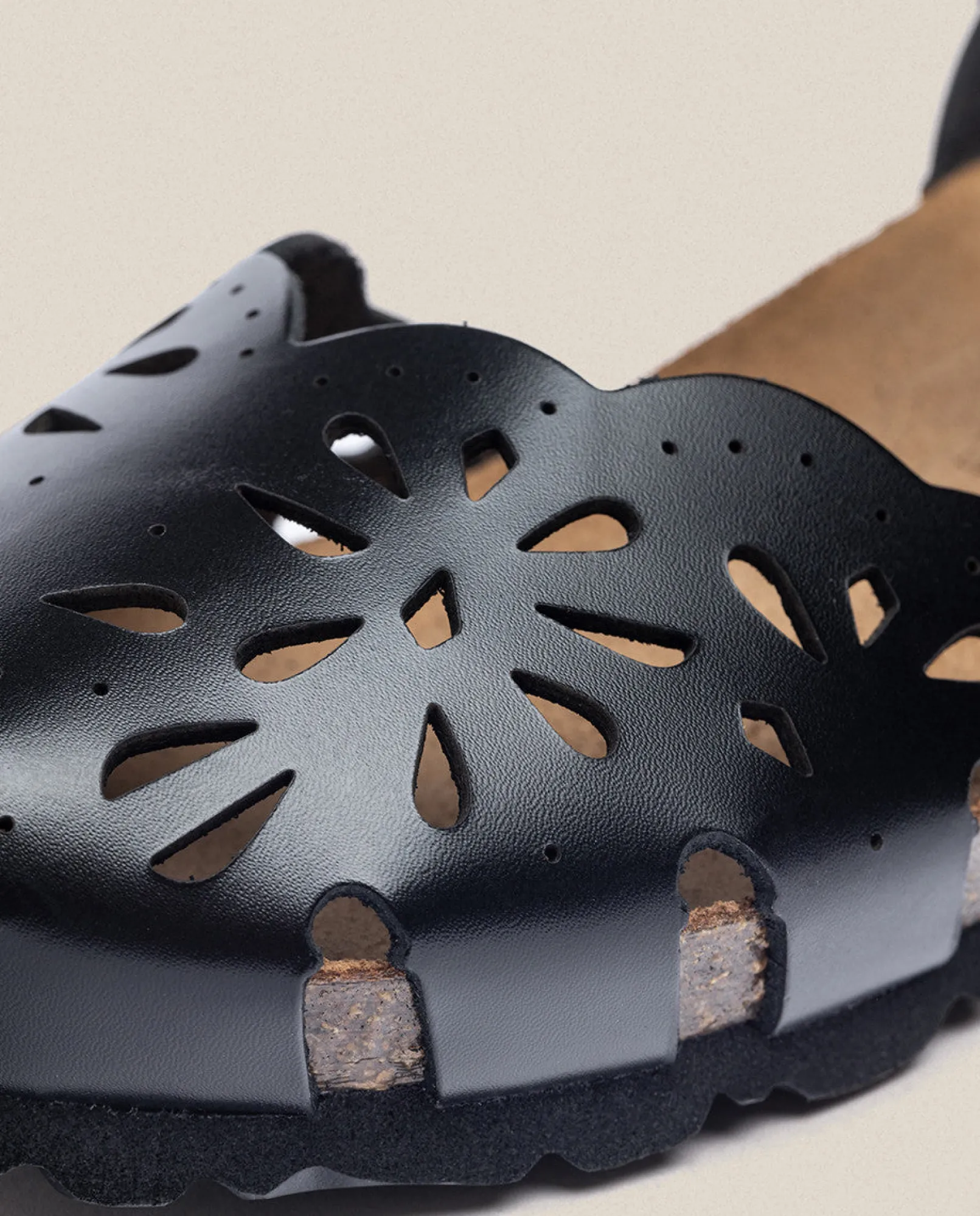 sandale__semelle_compense_3-5.webp Yokono Sandales À Semelles Compensées | Sandale à Semelle Compensée MONACO-047 Noir