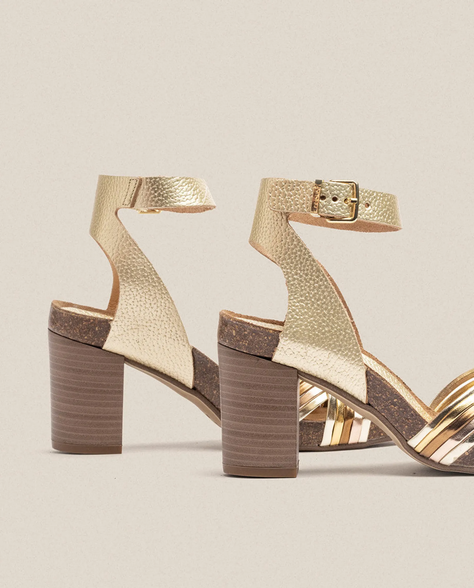 sandalia_de_tacn_ponza__d_1-1.webp Yokono Sandales À Talon | Sandalia De Tacón Ponza 005 Dorado